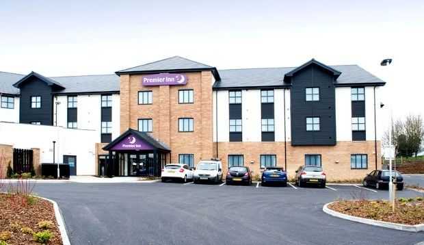 Premier Inn Уеър Екстериор снимка